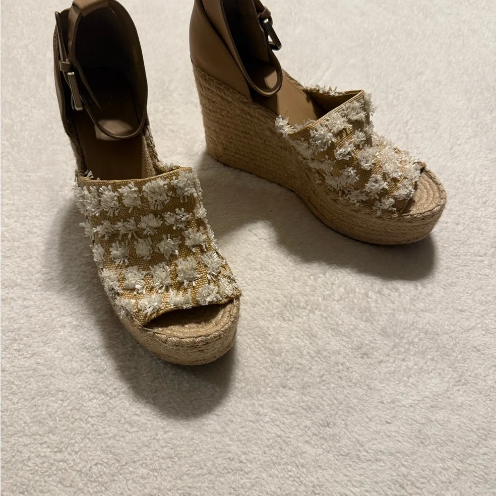 Marc Fisher Women’s Raffia Adalyn Boho Wedge Sandals Size 10